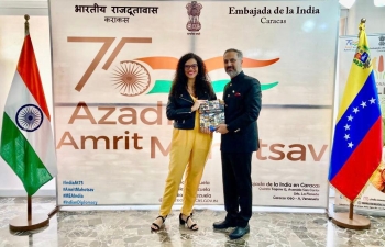 Venezuelan Journalist Ms. Marianyfel Salazar attended a week long familiarization visit to India in March organized by XP Division. Today, she called on Amb. Abhishek Singh at the Embassy. Listen to what she had to say about her experience in India.